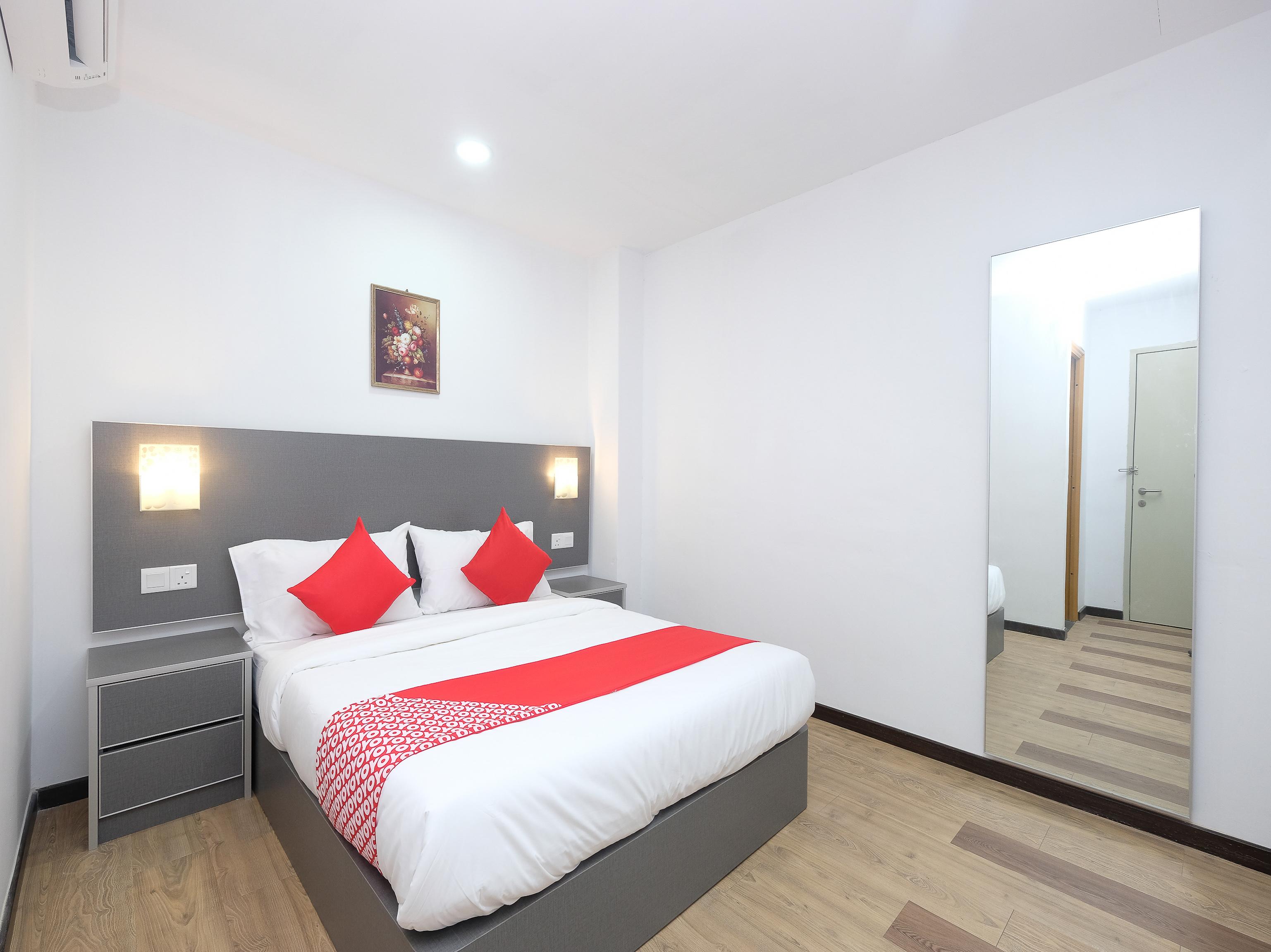 Oyo 44043 First Garden Hotel Kuantan Exterior foto